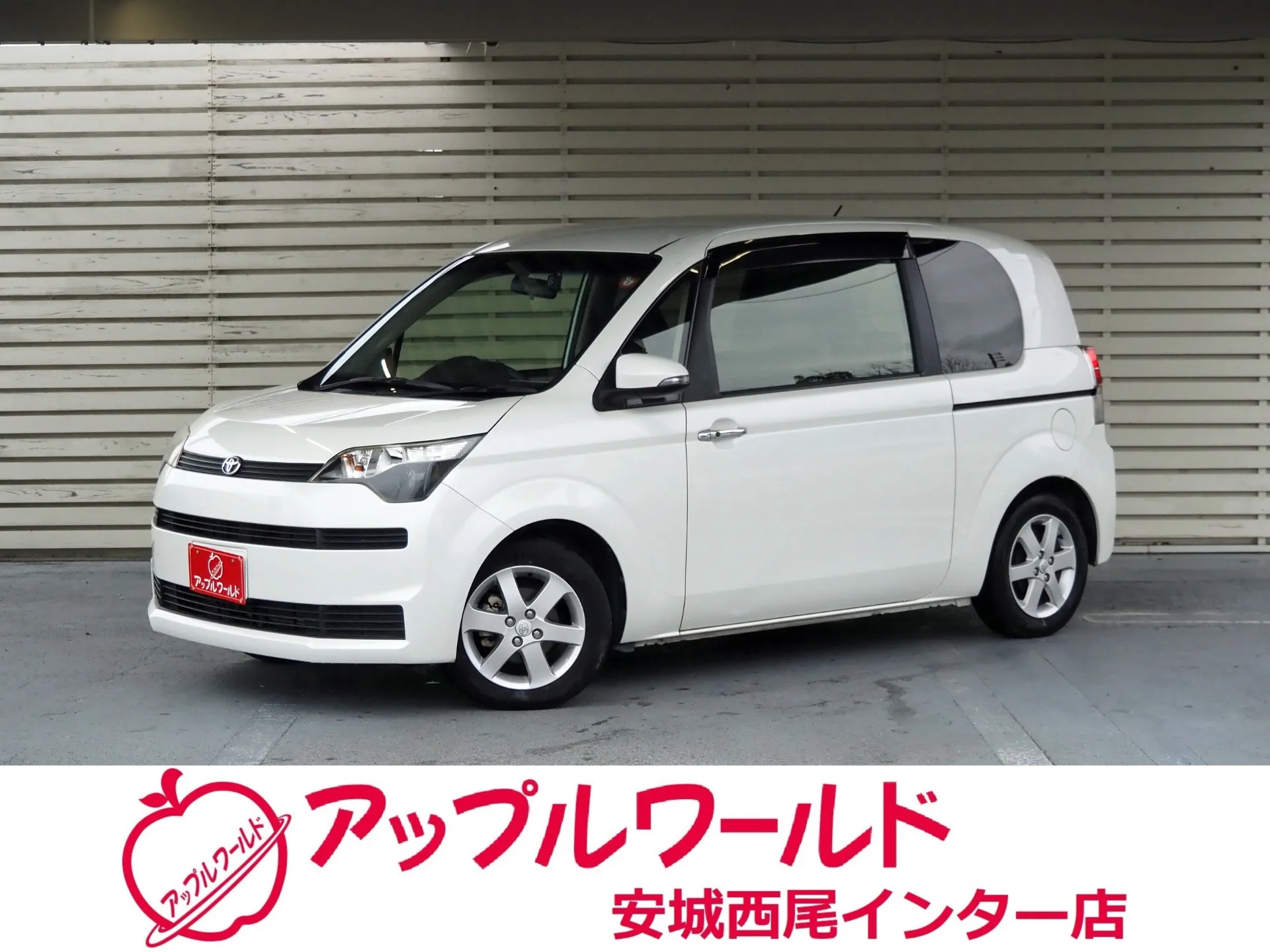 トヨタ スペイド G 平成24年式